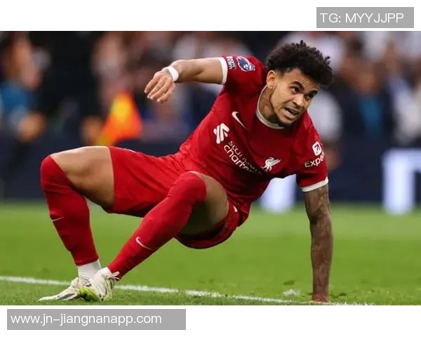 曼城关注罗马右后卫韦斯利预计在一月底前递交报价